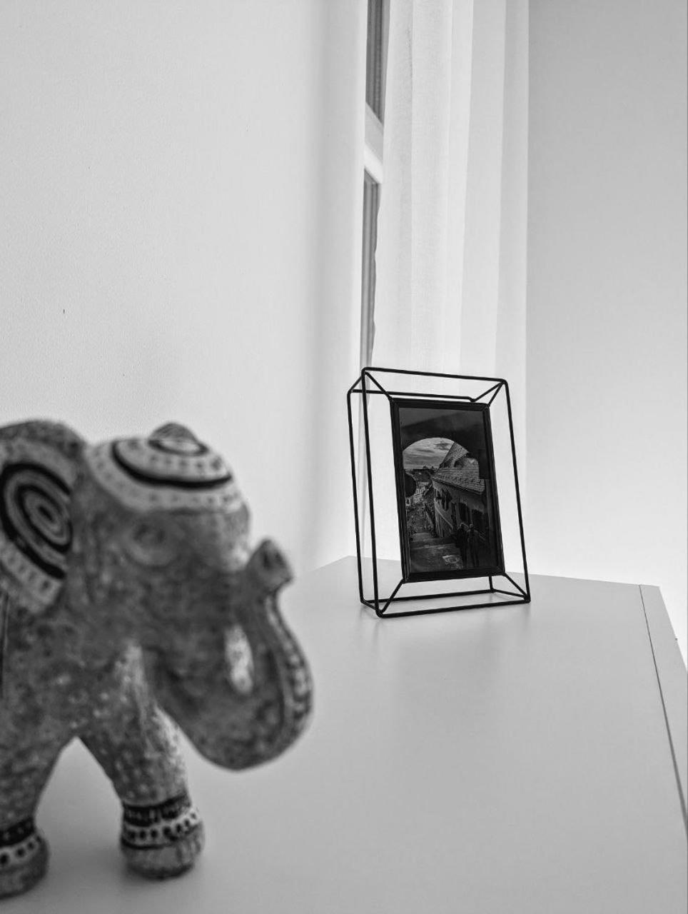 Gast Haus Apartment *