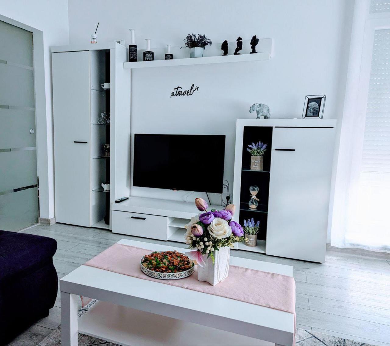 Apartment Gast Haus *